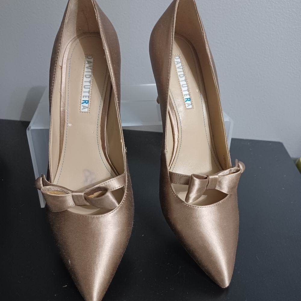 David Tutera Champagne Satin Pumps - Picture 1 of 8